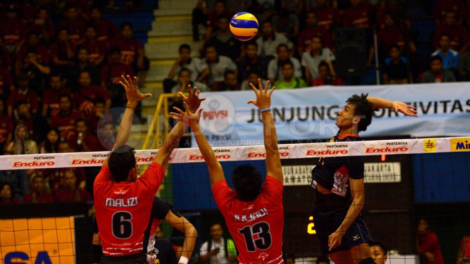 Pertandingan Proliga 2016 antara Surabaya Samator kontra Jakarta Pertamina Energi. - INDOSPORT